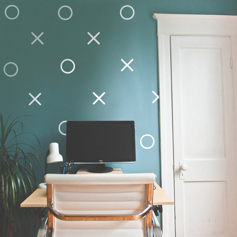 Set of 20 Vinyl Wall Art Decals - XOXO’s - 28" x 22" - Trendy Tic Tac Toe Pattern Home Living Room Workplace Decor - Modern Apartment Bedroom Office Work Peel and Stick Decals (28" x 22"; White) 3