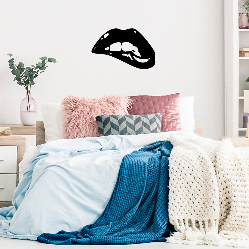 Vinyl Wall Art Decal - Sexy Lips - 22" x 34.5" - Chic Urban Trendy Modern Feminine Body Shape Home Bedroom Living Room Apartment Bathroom Store Indoor Women's Teens Decoration 3