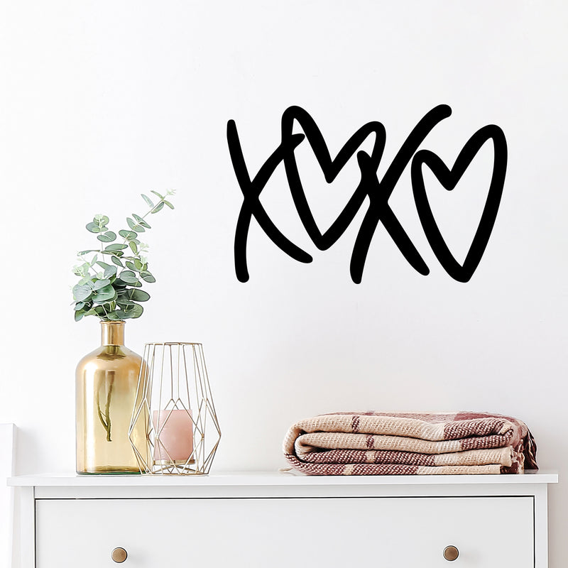 Vinyl Wall Art Decal - XOXO - 10" x 16" - Kisses & Hugs Modern Inspirational Quote Sticker For Couples Home Office Boyfriend Girlfriend Bedroom Valentine's Day Decor 2