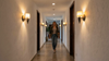 Aplique de Pared Hampton Bay Timphaven 1 Luz Negro Mate y Cristal Claro LCF1301AX-01/MB
